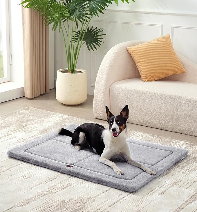 MADE 4 PETS Dog Crate Pad Bed for Medium Large Dogs, Washable & Reversible, Anti-Slip Kennel Mat for Cozy Sleeping, Soft Fluffy Dog Bed for Indoor & Outdoor Use, 35"x23", Gray