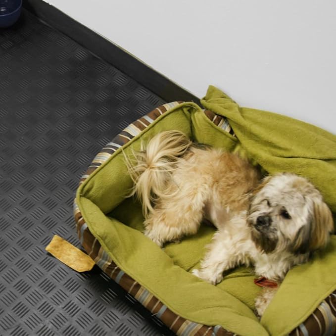 Rubber-Cal Diamond-Grip Floor Mat