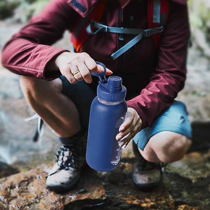 32 oz Glass Water Bottle with Straw and Handle, Sports Motivational Water Flask with Silicone Sleeve, Large Leakproof Water Flask Cup with Time Marker for Travel, Gym, Black