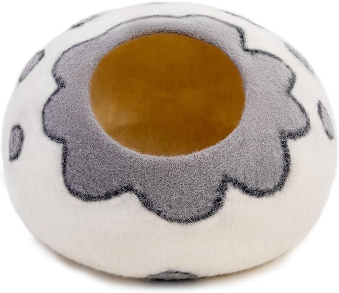 Woolygon Premium Felt Cat Cave Bed – Wool Kitty Beds Handcrafted Kitten Caves Bed for Indoor Cats - Made from 100% Eco-Friendly Merino Wool, Foldable Cat Hidewawy Covered Cat House Pod (Flower Collar)